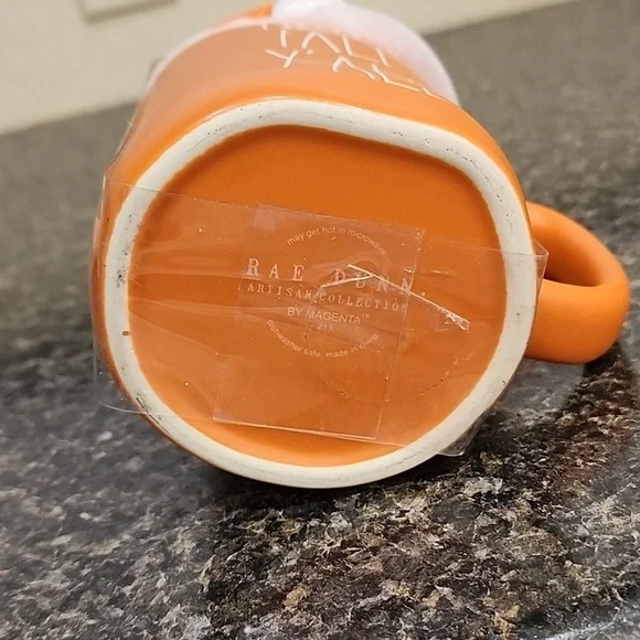 RAE Dunn fall mug with gnome lid - Picture 4 of 4